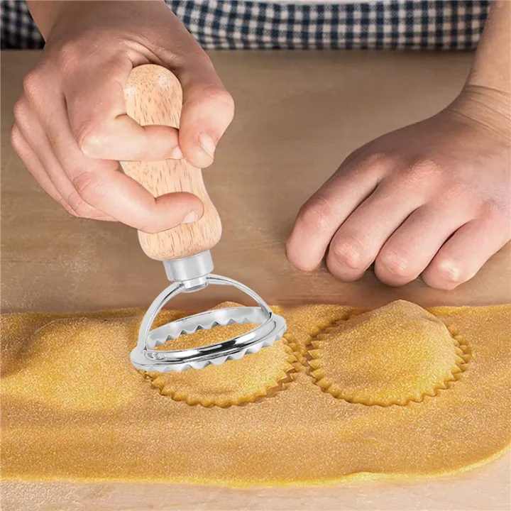 3PCS%20Ravioli%20Pasta%20Cutter%20Set,%20Ravioli%20Stamp%20Maker%20with%20Wooden%20Handle%20Ravioli%20Cutter%20Ravioli%20Maker%20for%20Ravioli,%20Pasta,%20Dumplings%20Lasagna,%20Pierogi%20-%20Image%205