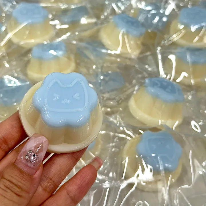 Squishy%20Kawaii%20Cat%20Mini%20Caramel%20Jelly%20Pudding%20Pinch%20Squeeze%20Fidgety%20Toy%20Soft%20Elastic%20Watery%20Plate%20Pudding%20Dessert%20Kids%20Toy%20Gift%20-%20Image%203