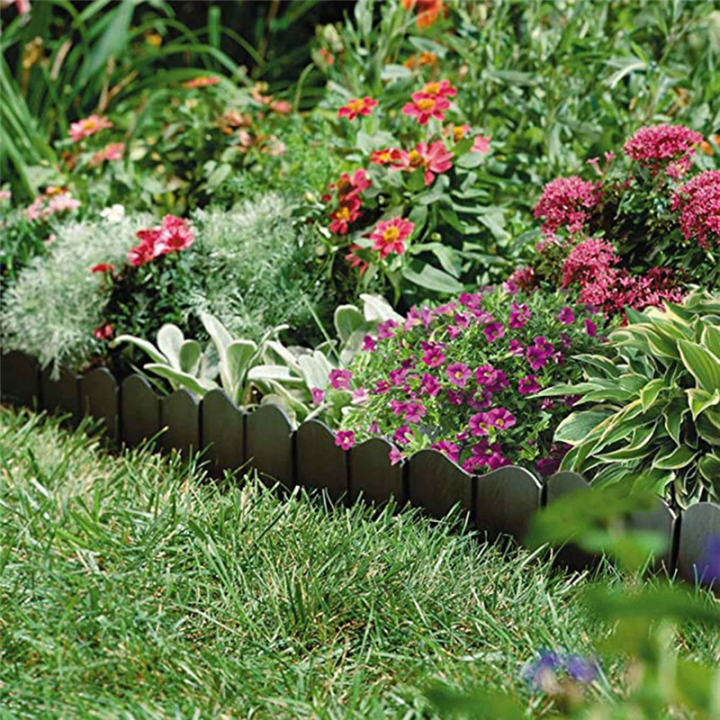 landscaping%20edging-40%20x%20Garden%20Lawn%20Edging-black%20-%20Image%205