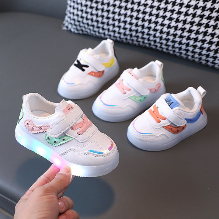 Size%2021-30%20Girl%20Glowing%20Sneakers%20Children%20Led%20Casual%20Shoes%20Boys%20Led%20Slippers%20Luminous%20Sneakers%20for%20Girls%20Wedding%20Shoes%20-%20Image%202