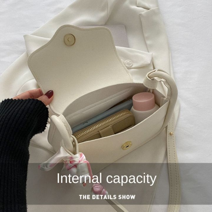 Cute%20Love%20Heart%20Women's%20Small%20Square%20Shoulder%20Bags%20Fashion%20Female%20Messenger%20Bag%20Simple%20Ladies%20Crossbody%20Purse%20Handbag%20with%20Scarf%20-%20Image%204