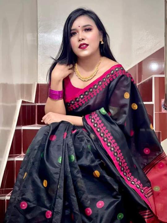 Traditional%20Handloom%20Half%20Silk%20Ball%20Moni%20Jamdani%20Saree%20-%20Elegant%20Choice%20for%20Women%20-%20Ideal%20for%20All%20Seasons%20and%20Occasions%20-%20Image%206