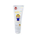 Korean Bole Le Children's Toothpaste contains fluoride to prevent retention in the mouth of infants young children. It has a fruit and orange flavor for oral cleaning.