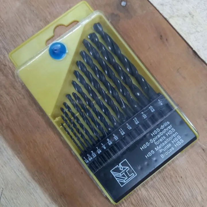 13Pcs%20HSS%20Drill%20Bit%20Set%201.5-6.5mm%20Twist%20Drill%20Bit%201/16-1/4%20Inch%20Hex%20Shank%20Drive%20Quick%20Change%20High%20Speed%20For%20Drill%20Machine%20Chuck%20-%20Image%203