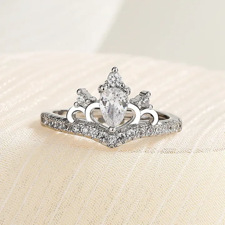 Xiaohongshu%20has%20the%20same%20style%20of%20fugitive%20princess%20crown%20ring,%20female%20opening,%20adjustable%20high-end%20niche%20design%20sense%20wedding%20ring%20-%20Image%204
