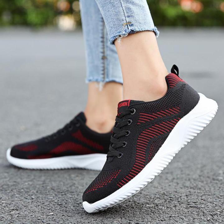 Daraz sports shoes online