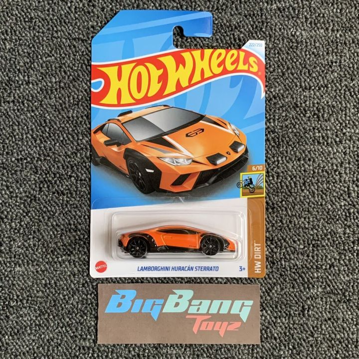 Hot%20Wheels%20(Mainline)%20Lamborghini%20Huracan%20Sterrato,%20Scale%20-%201:64%20-%20Image%203