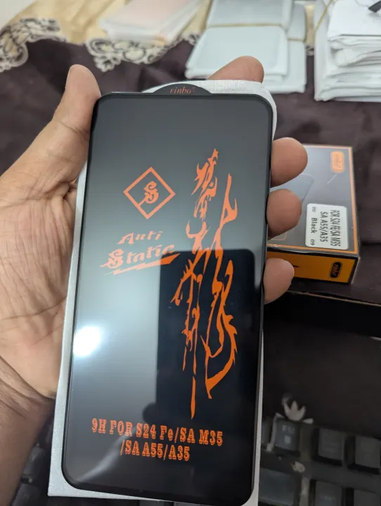Samsung%20Galaxy%20S24%20FE/A55/A35/M35%20Rinbo%20ESD%20Tempered%20Glass%20Screen%20Protector%20-%20Image%203