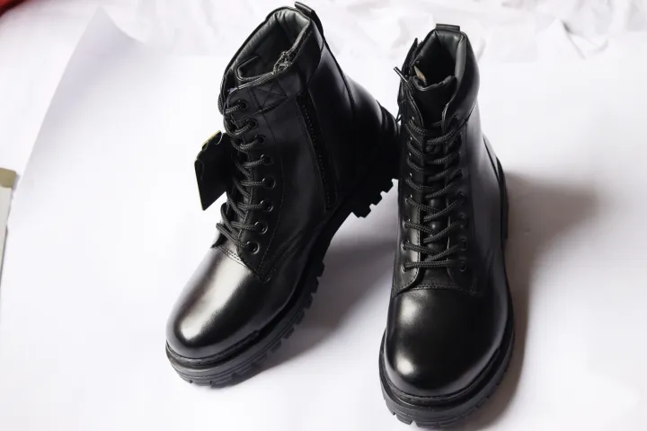 Men%E2%80%99s%20Leather%20Rider%20Boots%20with%20Side%20Zipper%20and%20Anti-Slip%20Rubber%20Sole%20-%20Image%202