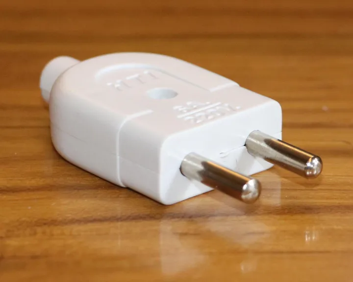 Two%20pin%20plug%20/%202%20Pin%20Plug%20High%20Quality%20HTI%20-%20Image%202