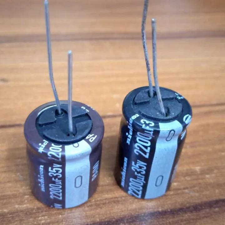 2Pcs-%202200uF%2035V%20RADIAL%20Electrolytic%20Capacitor%202200uF%2035V%20Radial%20Polarized%20Aluminum%20Electrolytic%20Capacitors%202%20Pin%20Leads%20Connections%20Leg%20-%20Image%206