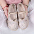 2022 New Old Beijing Cloth Women's Fashion Handmade Embroidered Hanfu Ethnic Style Soft Sole Mom Single Shoes.