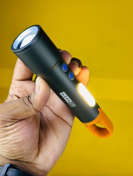 K57%20Multifunctional%20Rechargeable%20Torch,%20Flashlight%20Zoomable%20LED%20Flashlight%20-%20Image%204