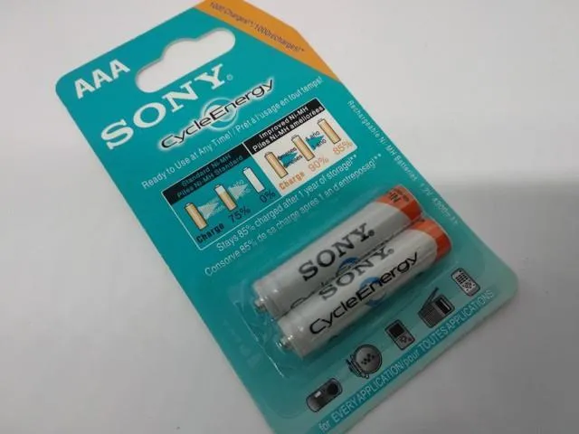Sony%20AAA%20Rechargeable%20Battery-(4pcs.)%20-%20Image%203