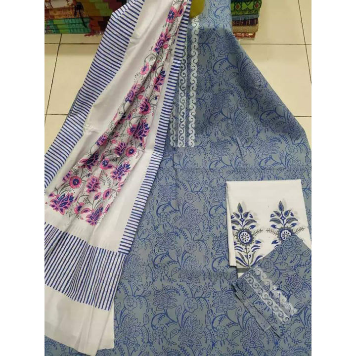 Cotton%203%20Piece%20Gorgeous%20Skin%20print%20design%20Three%20piece%20for%20Women%20-%20Image%202