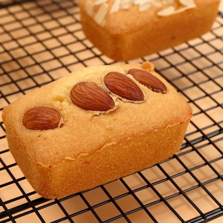 Durable%208-Cavity%20Mini%20Loaf%20Brownie%20Pans%20Non-Stick%20Large%20Capacity%20Mini%20Bread%20Baking%20Mold%20DIY%20Rectangular%20Carbon%20Steel%20Cake%20Mold%20Kitchen%20Use%20-%20Image%205