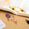 Resin Book Page Holder Transparent Thumb Ring Book Mark Handmade Personalized Flower Resin Bookmark Book Reading Accessories for Teachers Dried Flower. 