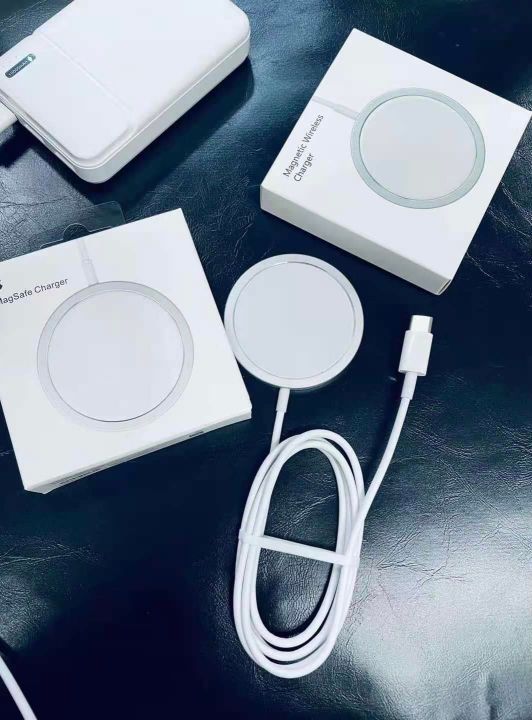 wireless%20magsafe%20magnate%20magnatic%20charger%20for%20iPhone%2014/13/12%20-%20Image%204