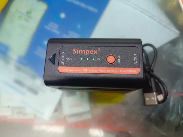 Simpex%20NP-F980U%20digital%20battery%20for%20camera%20and%20video%20light%20-%20Image%202