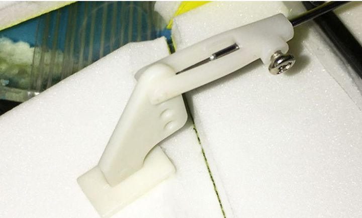 4%20Set%20Control%20Horns%20with%20Clevis%20for%20Fixed%20Wing%20Model%20Aircraft%20DIY%20Accessories%20-%20Image%203