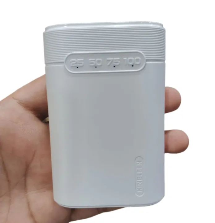 KINGLEEN%20Smart%20Power%2010000mAh%20USB%20Power%20Bank%20Portable%20Charger%20-%20Image%202