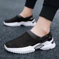 Mesh Men Sandals Outdoor Clogs Casual Sneakers for Man Breathable Half Slippers Slip on Lightweight Walking Beach Man Shoes 2024.