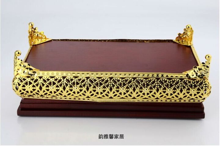 European-style%20classical%20luxury%20high-end%20tissue%20box%20gold-plated%20pumping%20tray%20gift%20tissue%20holder%20-%20Image%204