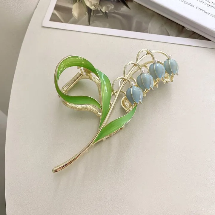 Korean%20Design%20Premium%20Green%20Bamboo%20Claw%20Clips%20-%20Image%207