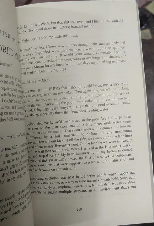Can't%20Hurt%20Me:%20Master%20Your%20Mind%20and%20Defy%20the%20Odds%20by%20David%20Goggins%20-%20Paperback%20-%20Image%208