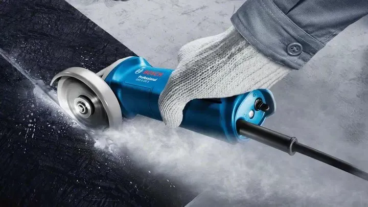 Bosch%20GWS%206-100%20S%204"%20Angel%20Grinder%20-%20Image%204