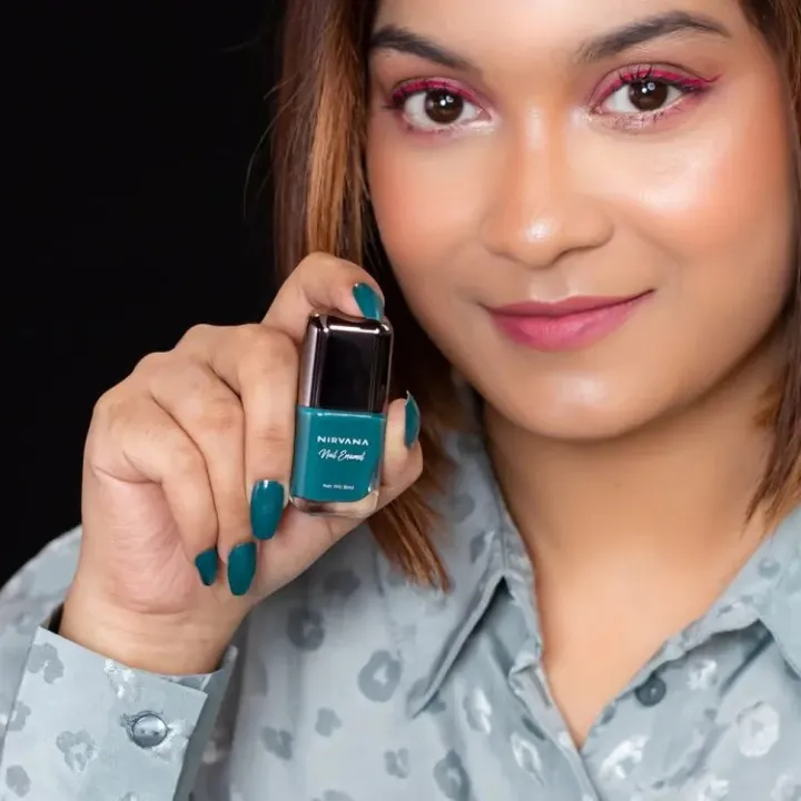 Nirvana%20Nail%20Polish%20for%20Women%20-%20Shade%2036-Femme%20Fatale%20-%20Image%204