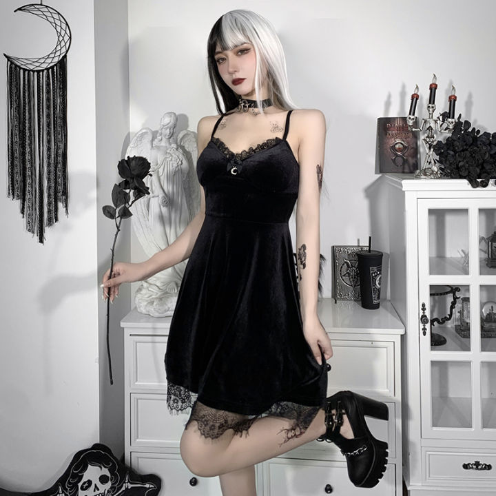 Gothic%20Style%20Slim%20Hottie%20Suspender%20Dress%20Revealing%20Busty%20Backless%20Lace%20Skirt%20Short%20Skirt%20HY21129AH%20Shapewear%20-%20Image%202