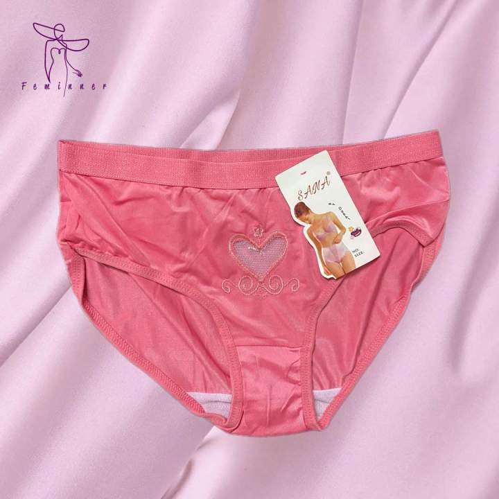 1-Piece%20Soft%20Cotton%20Panty%20Set%20%E2%80%93%20Stylish,%20Comfortable,%20and%20Love%20Design%20Penty%20-%20Image%206