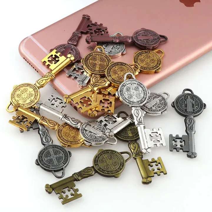 5%20Colors%20Catholicism%20Christian%20Jewelry%20Key%20Charms%20Saint%20Benedict%20Key%20Pendants%20For%20DIY%20Pendants%20Necklace%20-%20Image%206
