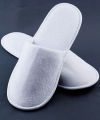 Room slippers beautiful white warm room slippers / winter house shoes for men / women. 