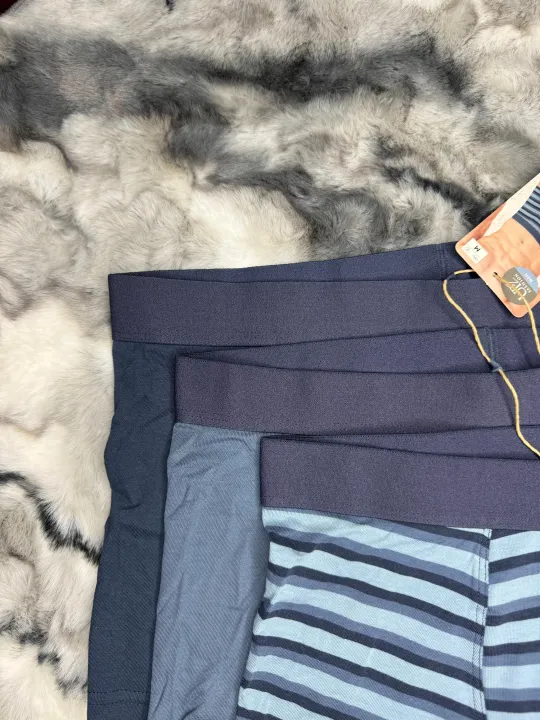 Pack%20of%203%20Mens%20Cotton%20Stretch%20Premium%20quality%20Boxer%20Trunks%20-%20Image%203