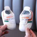 Baby soft soled walking 0-2 year old male female children's shoes, baby spring and autumn leather, small white shoes that won't fall off.