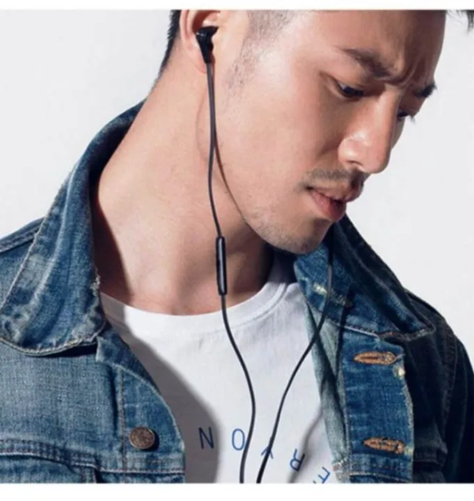 Mi%20PISTON%20EARPHONES%20WITH%20MIC%20ULTRA-DEEP%20BASS%20-%20Image%206