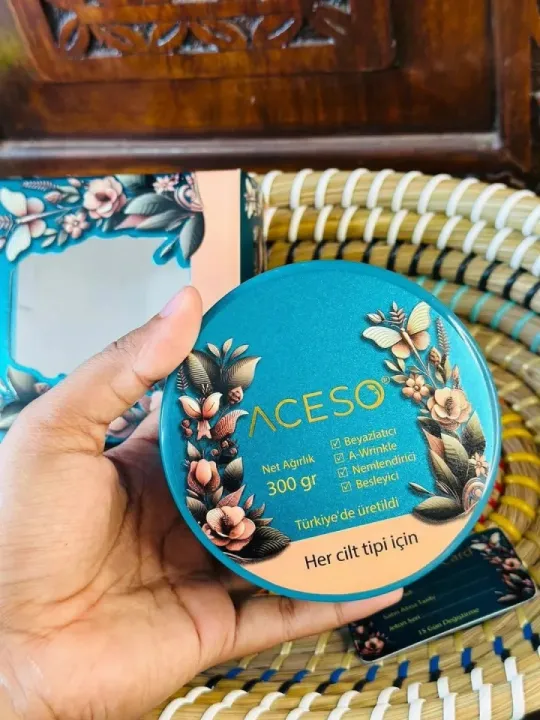 ACESO%20Whitening%20Body%20Cream%20300gm%20-%20Image%202