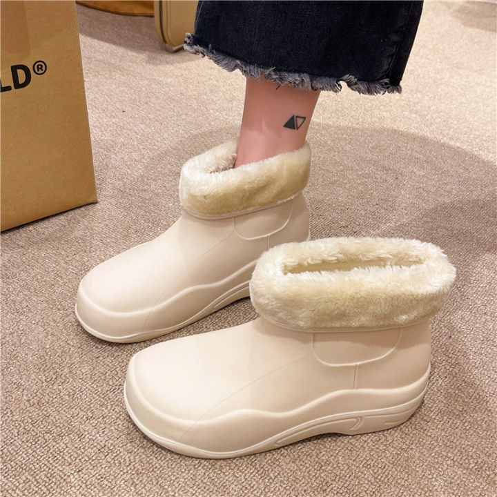 Cross-border%20rain%20boots%20women's%20short%20water%20boots%20fashion%20water%20shoes%20with%20velvet%20warm%20low-top%20adult%20rain%20boots%20women's%20work%20waterproof%20rubber%20shoes%20-%20Image%202
