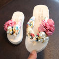 Summer new non-slip children's flip-flops girls fashion beach shoes pinch sandals female flowers slippers women wear.