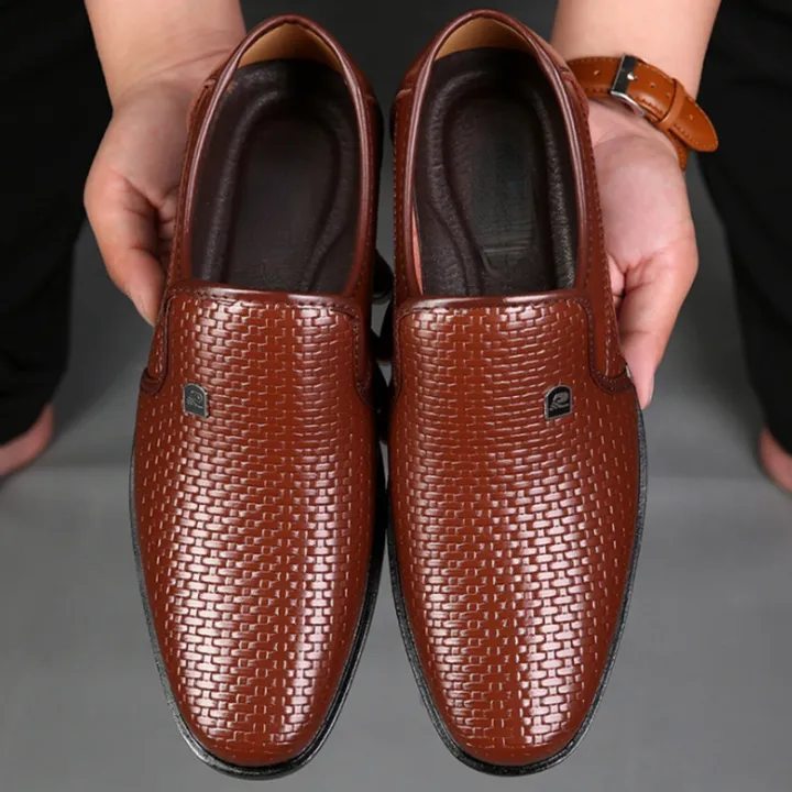 Spring%20Men%20Loafers%20Leather%20Men%20Shoes%20Summer%20Hollow%20Breathable%20Oxfords%20Man%20Casual%20Shoes%20Slip%20on%20Formal%20Dress%20Shoes%20for%20Man%20BunnyGarden%20-%20Image%205
