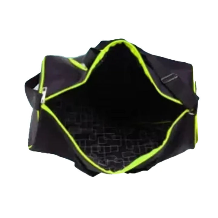 Travel%20&%20Gym%20Bags%20for%20Both%20Men%20And%20Women%20Sports%20and%20Gym%20Bag%20-%2016/8%20inch%20Black%20Color%20/Fitness%20Gym%20Bag%20/Mountain%2018%20Litter%20Duffel%20Bag%20/%20PU%20leather%20%20Gym%20Bag%20for%20Men%20and%20Women%20-MY%20SHOPEE%20BD%20-%20Image%205