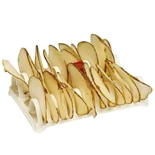 Microwave%20Potato%20Chips%20Maker%20-%20Red%20and%20White%20-%20Image%203