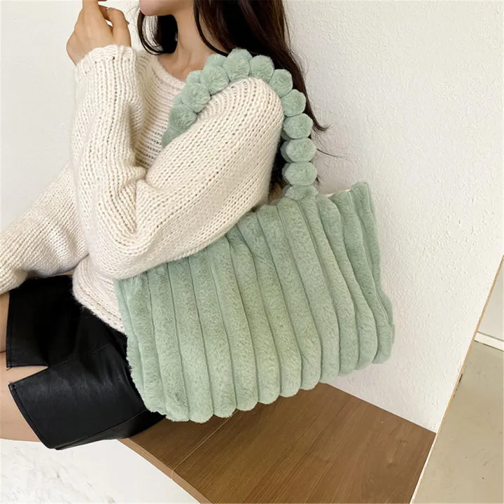 High%20capacity%20Fluffy%20tote%20bag%20Stylish%20Plush%20Faux%20%20shoulder%20purse%20Plush%20handbag%20for%20Casual%20%20use%20Winter%20accessory%20Fashion%20statement%20Women's%20fashion%20-%20Image%207