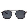 Anti-reflective UV400 Squre sunglass for man. 