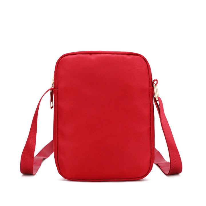 Nylon%20Shoulder%20Bag%20New%20Women%20Casual%20And%20Fashionable%20Waterproof%20Crossbody%20Bag%20Multifunctional%20Commuting%20Bag%20For%20Work%20-%20Image%205