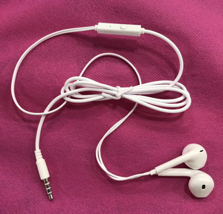 Oppo%20A31%20In%20Ear%20Earphone%20-%20Image%204