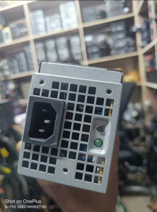 4%20pin%20and%208%20pin%20power%20supply%20-%20Image%204