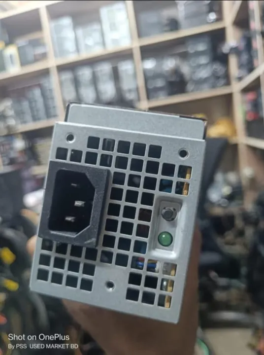 4%20pin%20and%208%20pin%20power%20supply%20-%20Image%204